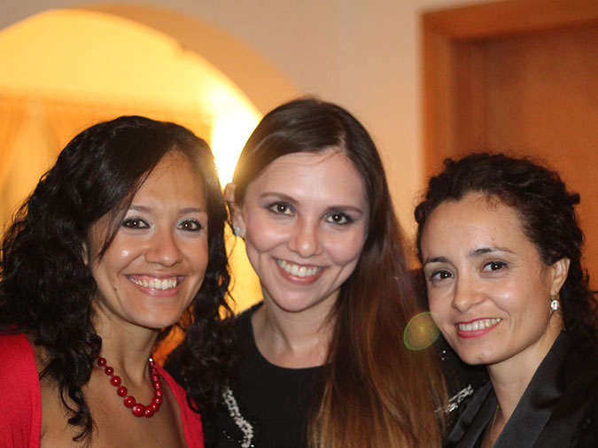 2014_dec_ladies_afg003