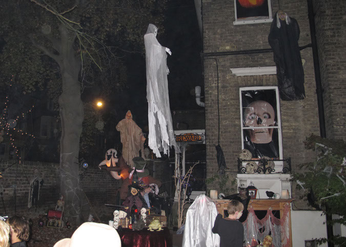 2011_halloween_43